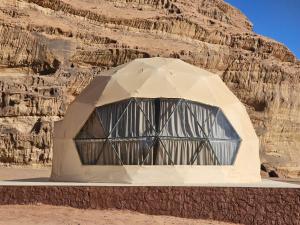 Rand desert camp
