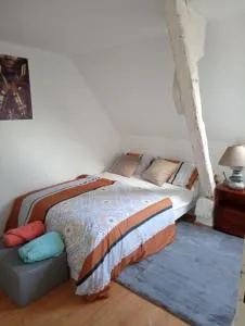 Keymaï, bel endroit dans la vallée de la Conie, CHAMBRE chez l'habitant - 沙托丹