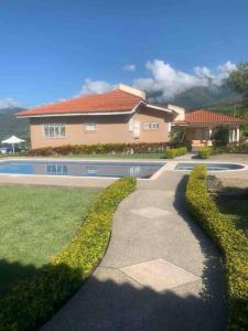 Quinta en el Valle de Yunguilla