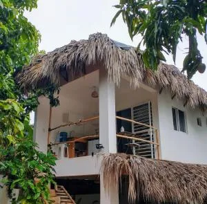 Quédate Aquí - Arroyo El Cabo