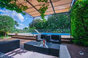 Villas Magnifique villa provencale avec piscine et jardin : photos des chambres
