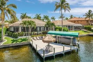 Island House SW Cape - waterfront private home locally owned & managed, fair & honest pricing - Captiva