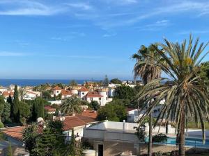 Apartamento con vistas al mar en El Faro, Mijas