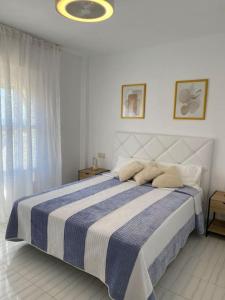 Apartamento con vistas al mar en El Faro, Mijas