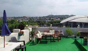 Terrace on Orbeliani