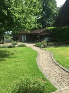 Winterborne Lodge - 比尔里吉斯