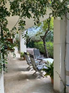 Appartements Sous la pinede provencale : photos des chambres