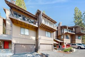 Katherine Court Townhouse