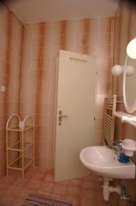 Apartments with parking space Mandre, Pag - 4075