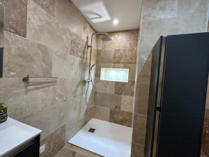 Appartements La Rougette : photos des chambres