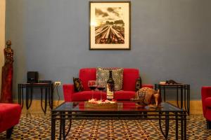 Casa Armadillo, colonial house with pool