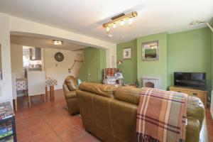 Knodishall - Newly renovated 2 bed holiday home, near Aldeburgh, Leiston and Thorpeness