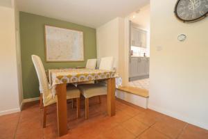 Knodishall - Newly renovated 2 bed holiday home, near Aldeburgh, Leiston and Thorpeness