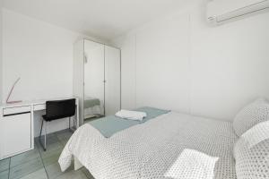 Dana-Private Room in a shared duplex Apartment -1