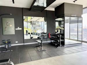 ContiNeW Pudu nr Ikea Cheras 2Br-6pax-1park-Wi-fi