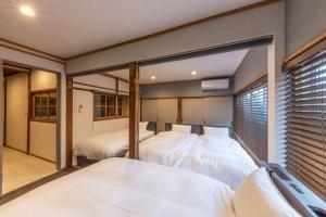 HIDA TAKAYAMA BASE - Traditional Japanese Garage House with Private Sauna