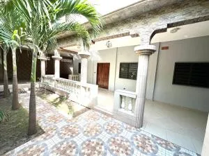 Maison de ville Baguida - Baguida