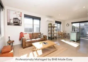 The Endsleigh -1 Bedroom Villa, Free Wifi, Near CBD - Orange