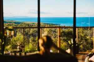 Black Wattle Coastal Retreat