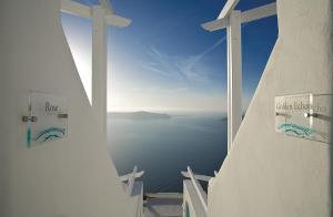 Above Blue Suites Santorini Greece