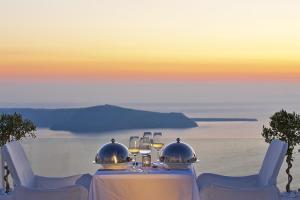 Above Blue Suites Santorini Greece