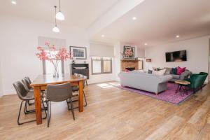 Dimby Cottage Beautifully Restored Heritage Home