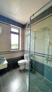 Phòng Giường Đôi Nhìn Ra Núi (Double Room with Mountain View)