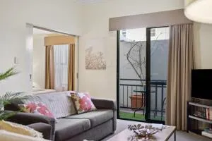Fabulous Apt in Northbridge with Pool & WiFi - Perth