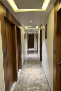 Hotel Moon Light Isanpur Ahmedabad