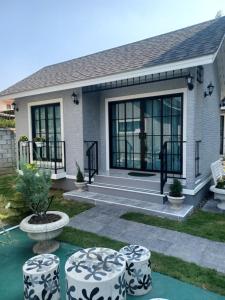 Zoom Garden Home - 3hvězdičkové hotely ve městě Nonthaburi