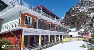 Hotel Mansarovar - Badrinath