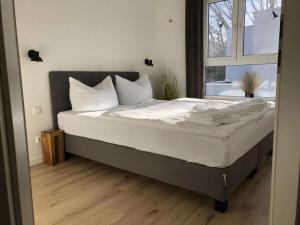 Beach Castle Starboard