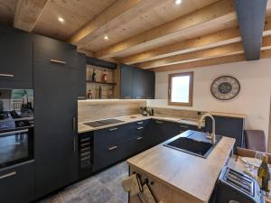 Sejours chez l'habitant chalet panoramique : photos des chambres