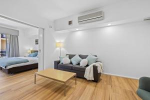 Renovated Family Apartment with Pool & WiFi