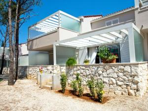 Apartments 4 in Zaton Holiday Resort, with large pool area