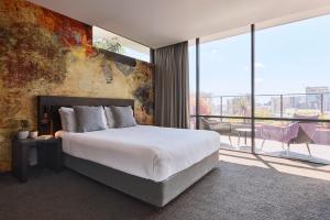 Kennigo Hotel Brisbane, Independent Collection by EVT