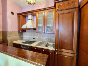 Heart of the City Stunning comfort,Balcony ,Netflix,Free Wi-Fi