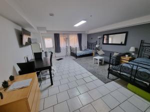 Schicke Gästewohnung Düsseldorf Neuss Köln