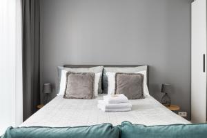 Wola Pawia Comfort Studio by BookingHost