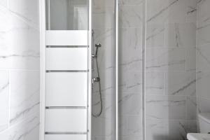 568 Suite Dulong - Superbe studio parisien