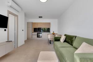 Villa LiTo - only 50m from sea! - Makarska Exklusiv