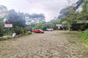 Hotel Container Inn Puncak Mitra RedDoorz