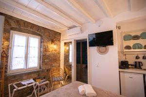 KL , Cozy Suite Ι