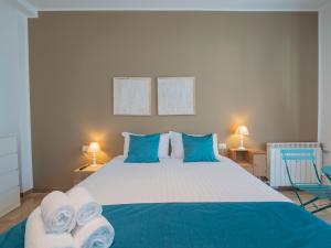 Xenia Apartments - Luminous Suite in Citylife