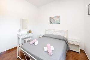 Secret Garden Villa-3BD, Pool & BBQ in Chalikounas