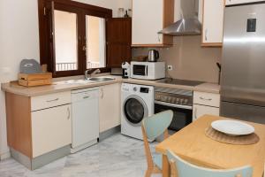 Charming & quiet apartment in Plaza del Salvador