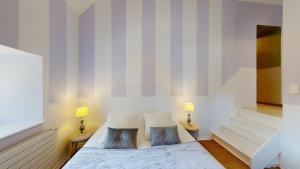 Villas Poigniere 17 pers jacuzzi, baby-foot, 30 min mer : photos des chambres