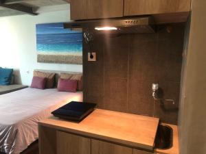 Lavenderbnb Room 5 at Mataram City