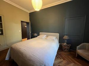 Appartements Coeur de ville, Garage prive et gratuit avec Terrasse ! : photos des chambres