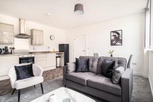 Modern 1 Bed Apartment in Central Wrexham